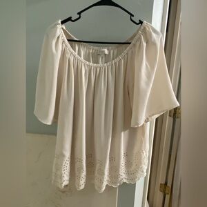 Bundle of work blouses size medium in excellent condition